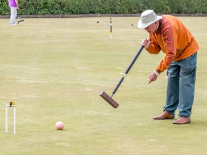 Guiding the Ball_8835