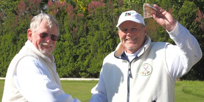 Tony Thomas receives the Runners Up prize from Don Williamson