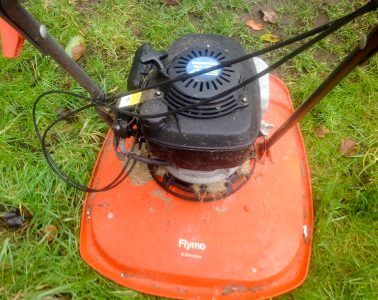 FLYMO SOLID BLADE HOVER MOWER 1m DIAMETER - full working order - ideal for edges and pathways